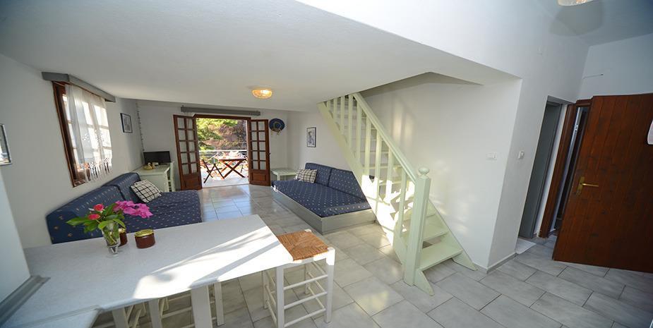 Machi Apartment